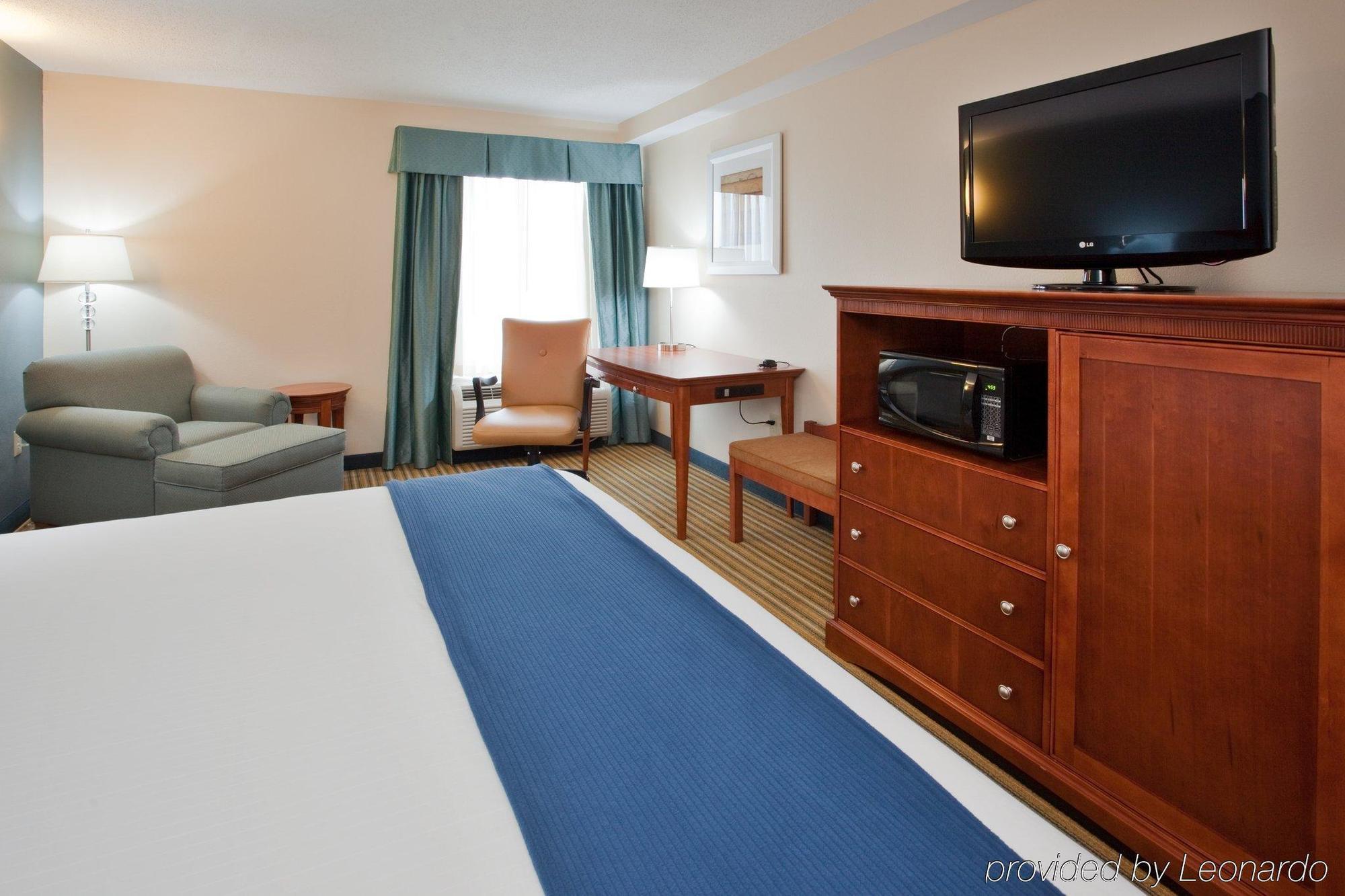 Americas Best Value Inn - Fredericksburg North Exterior foto